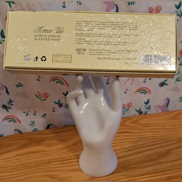 NIB Saponificio Varesino Rose & Lemon Hand Body Skin Soap Bath Trio Gift Box - Picture 4 of 5
